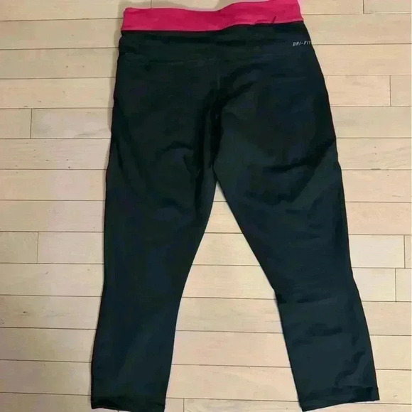 Soulcycle X Nike leggings - Picture 2 of 5